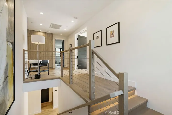 4257 Denny Avenue, Toluca Lake, California 91602