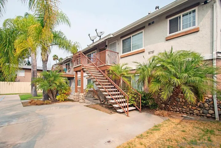 524 E Lexington 15, El Cajon, California 92020