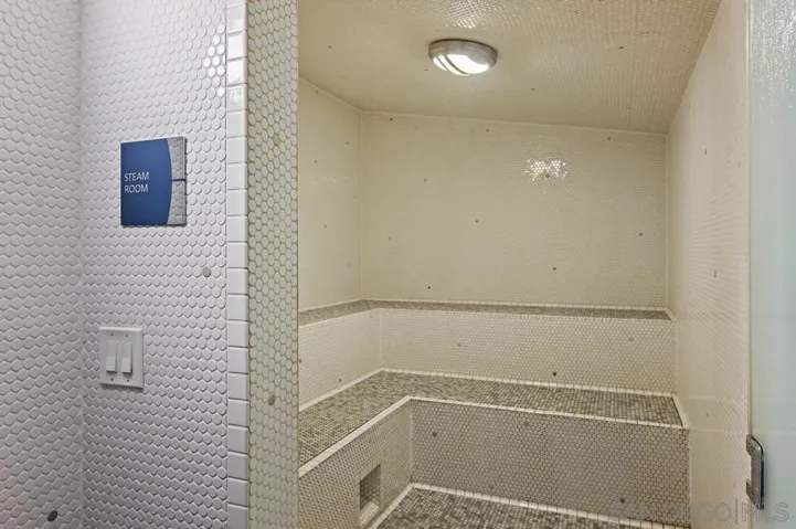 325 7th Ave. 1608, San Diego, California 92101