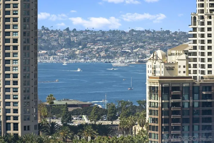 325 7th Ave. 1608, San Diego, California 92101