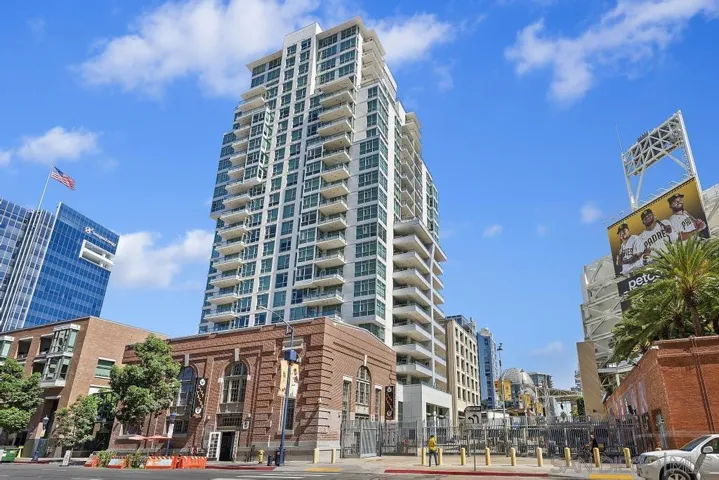 325 7th Ave. 1608, San Diego, California 92101