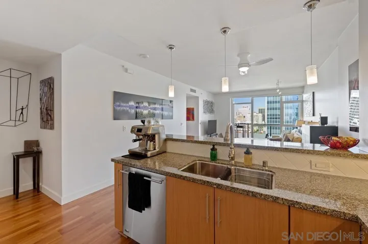 325 7th Ave. 1608, San Diego, California 92101