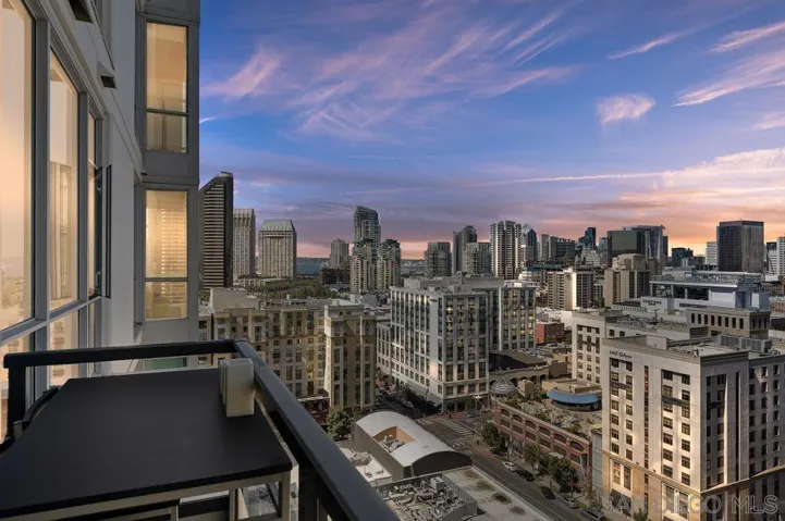 325 7th Ave. 1608, San Diego, California 92101