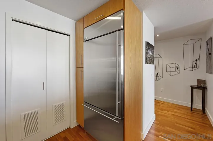 325 7th Ave. 1608, San Diego, California 92101