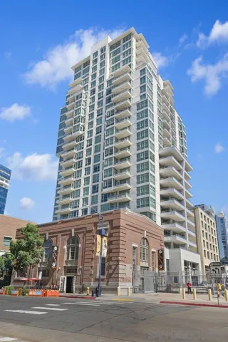 325 7th Ave. 1608, San Diego, California 92101