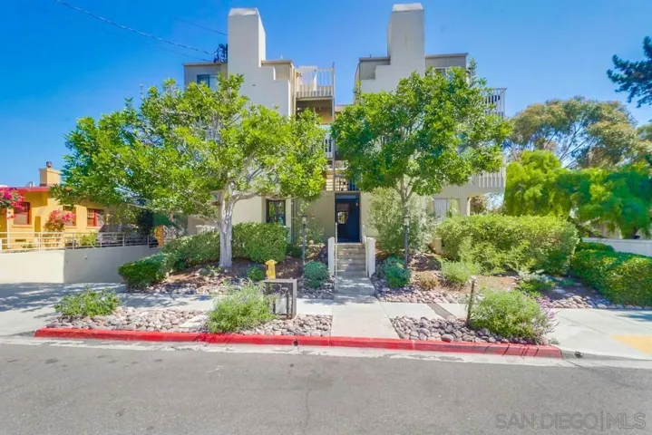 4055 Eagle Street 101, San Diego, California 92103