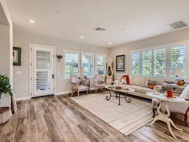 1569 Castillo Way 15, Vista, California 92081