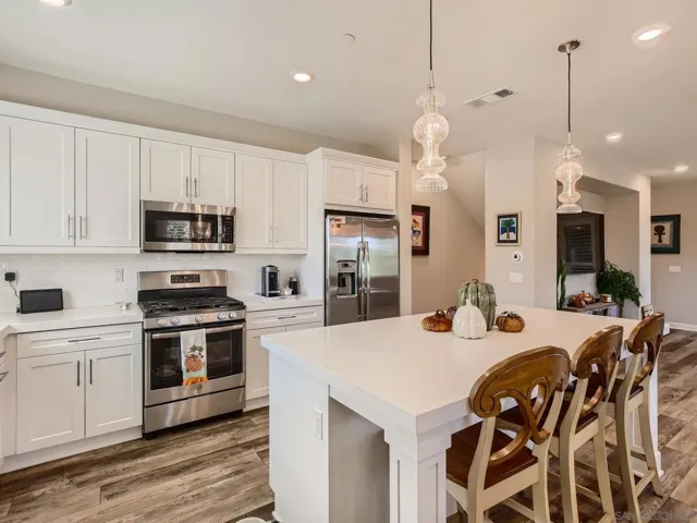 1569 Castillo Way 15, Vista, California 92081
