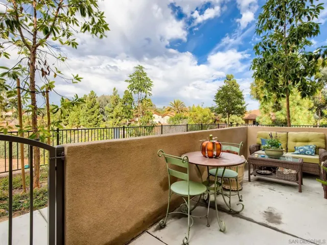 1569 Castillo Way 15, Vista, California 92081