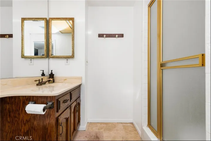 18252 Hillcrest Circle, Villa Park, California 92861