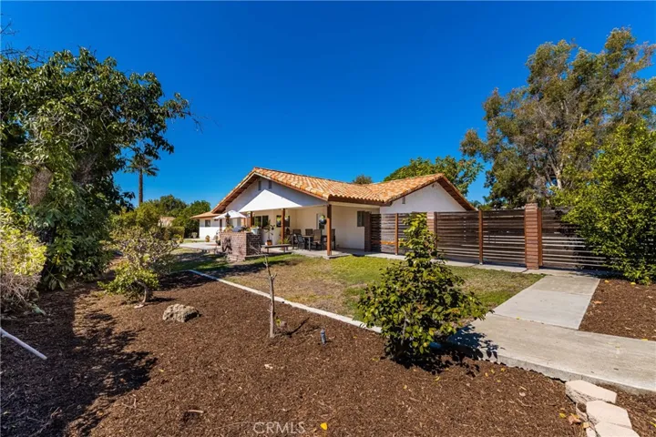 18252 Hillcrest Circle, Villa Park, California 92861