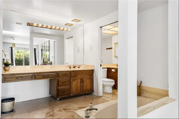18252 Hillcrest Circle, Villa Park, California 92861