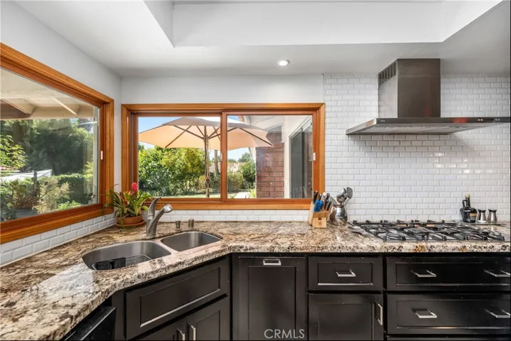 18252 Hillcrest Circle, Villa Park, California 92861