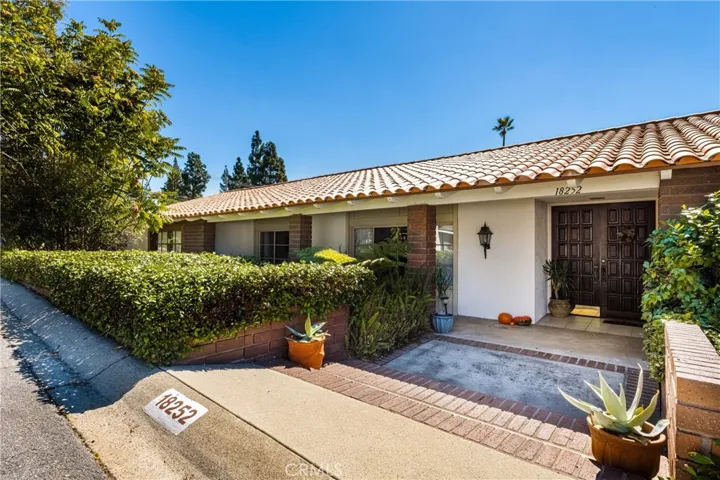 18252 Hillcrest Circle, Villa Park, California 92861