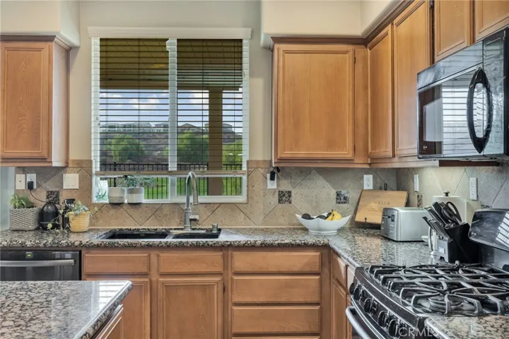 35183 Hogan Drive, Beaumont, California 92223