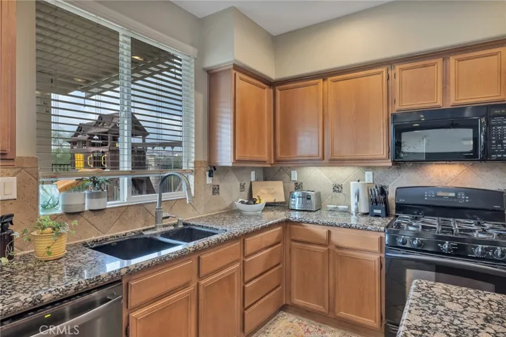 35183 Hogan Drive, Beaumont, California 92223