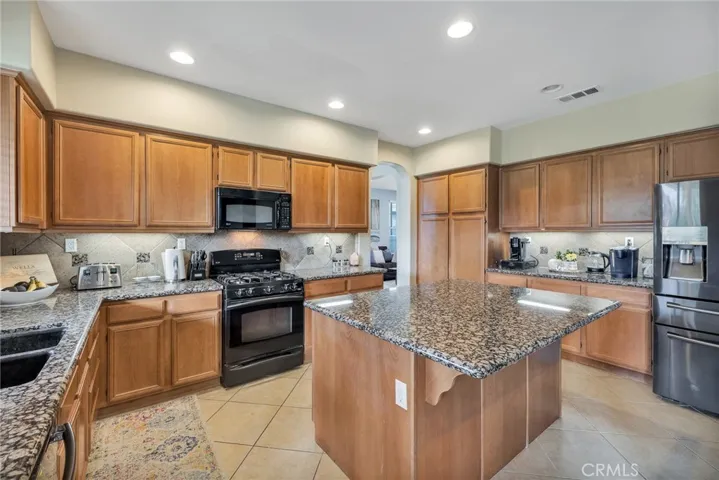 35183 Hogan Drive, Beaumont, California 92223