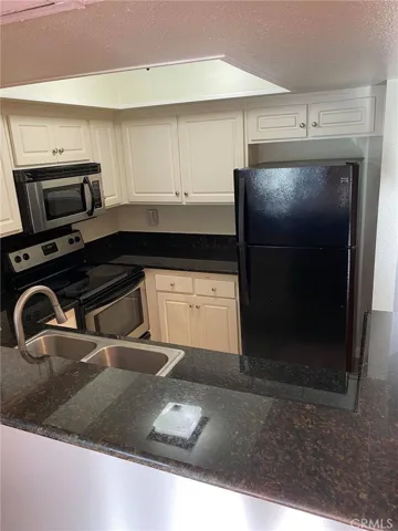 64 N Mar Vista Avenue 225, Pasadena, California 91106