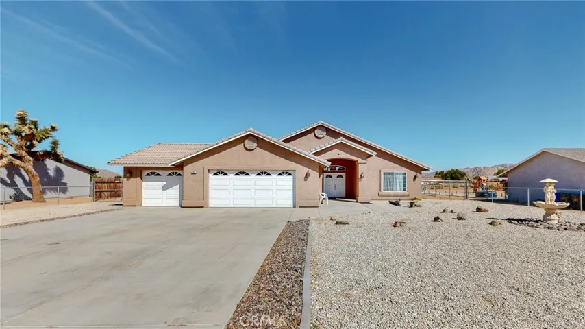 Welcome to 22032 FLATHEAD ROAD!