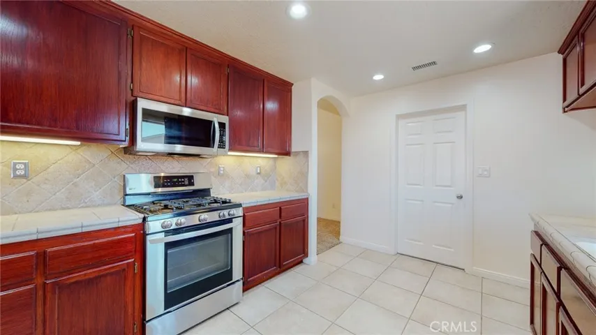 Need space to prepare large family meals, this is the kitchen!