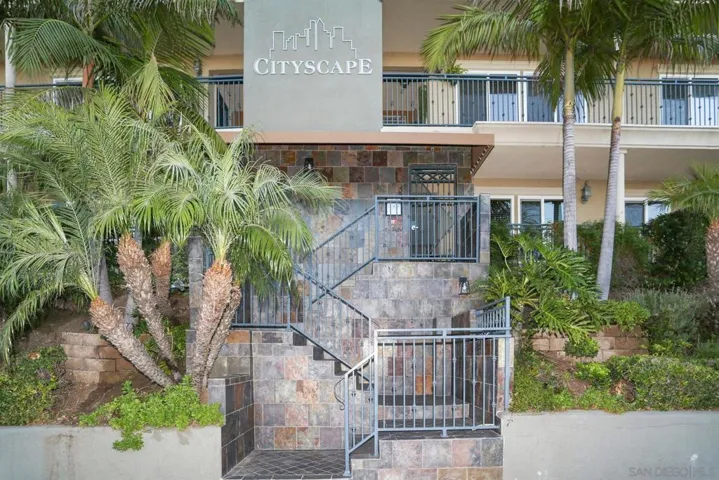 1233 22nd St 16, San Diego, California 92102