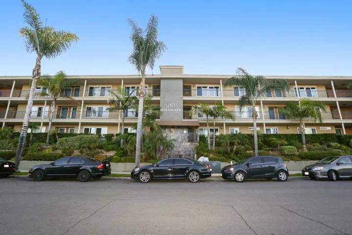 1233 22nd St 16, San Diego, California 92102