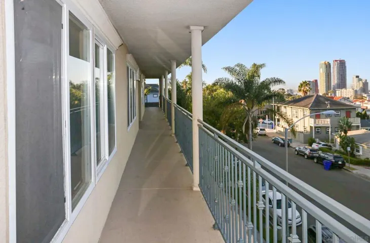 1233 22nd St 16, San Diego, California 92102