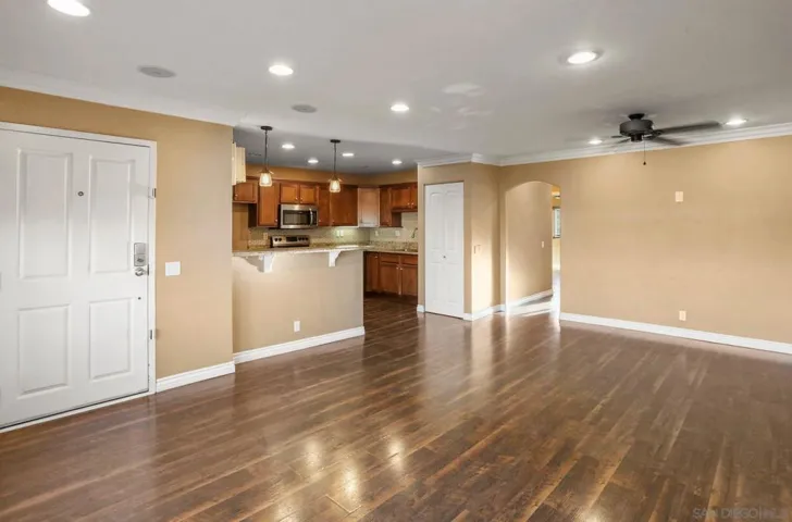 1233 22nd St 16, San Diego, California 92102