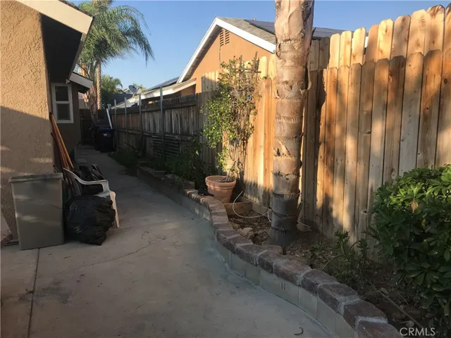 24225 Sun Valley Road, Riverside, California 92553