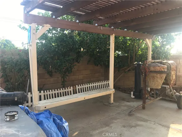 24225 Sun Valley Road, Riverside, California 92553