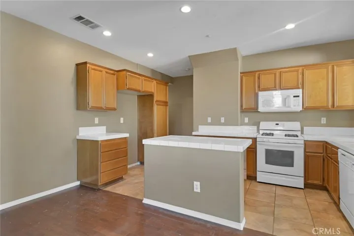 27880 John F Kennedy Drive B, Moreno Valley, California 92555