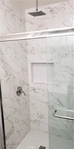 Lovely walk-in shower stall; 100% new!
