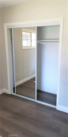 Mirrored closet doors; nice touch.