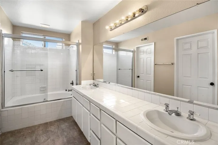 28814 Bridge Water Lane, Menifee, California 92584