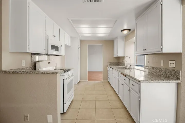 28814 Bridge Water Lane, Menifee, California 92584