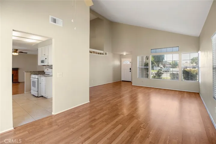 28814 Bridge Water Lane, Menifee, California 92584