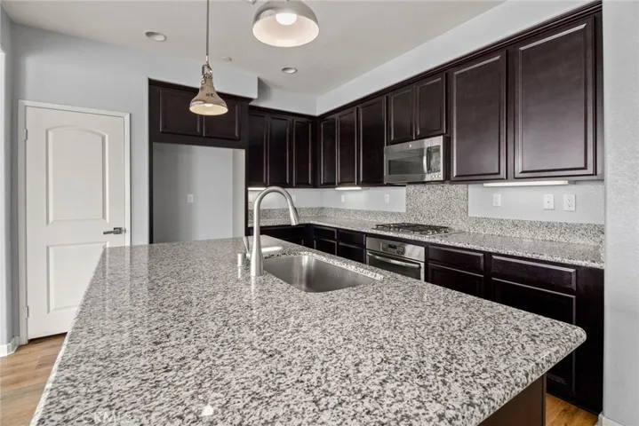 29483 Jersey, Lake Elsinore, California 92530