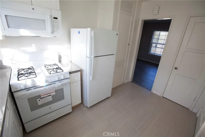 3538 West Adams, Los Angeles, California 90018