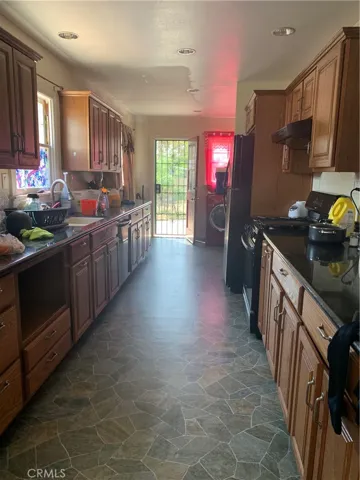 1108 Broadway, Anaheim, California 92805