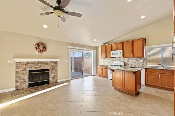 2672 Knox Avenue, Rosamond, California 93560
