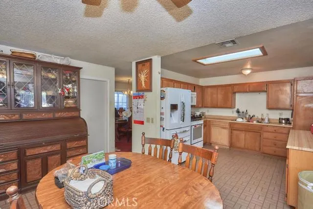 12902 El Evado Road, Victorville, California 92392