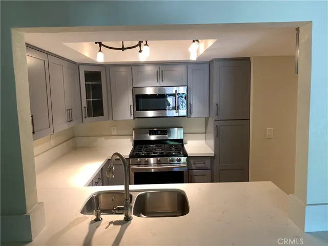 600 Central Avenue 331, Riverside, California 92507