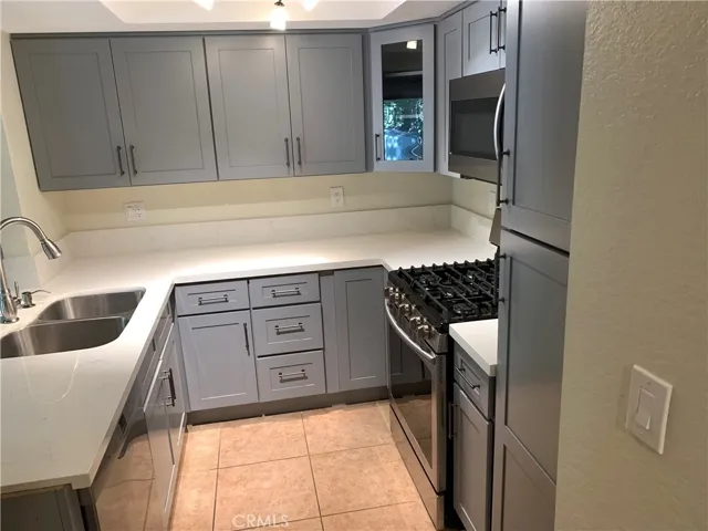 600 Central Avenue 331, Riverside, California 92507