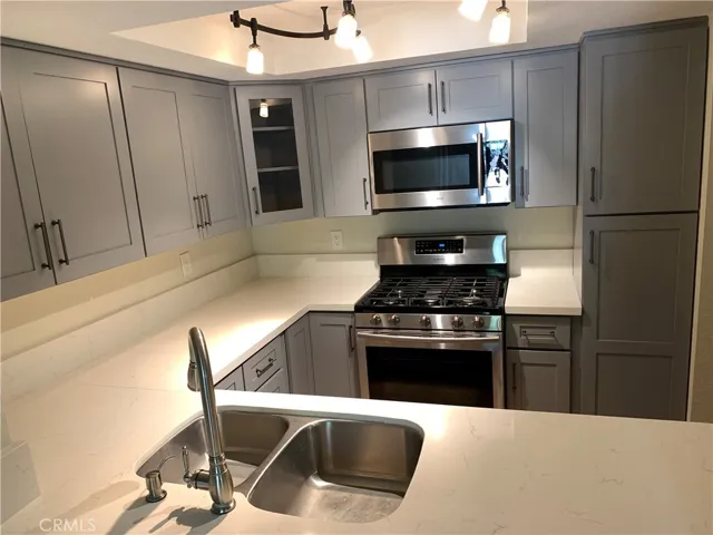 600 Central Avenue 331, Riverside, California 92507
