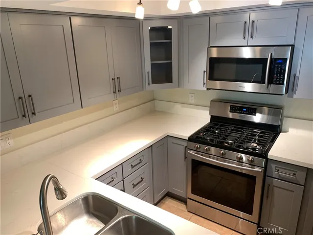 600 Central Avenue 331, Riverside, California 92507