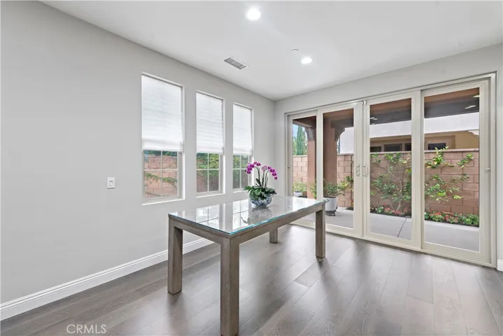 67 Barnes Road, Tustin, California 92782