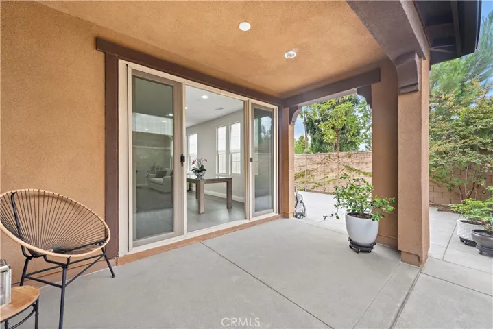 67 Barnes Road, Tustin, California 92782