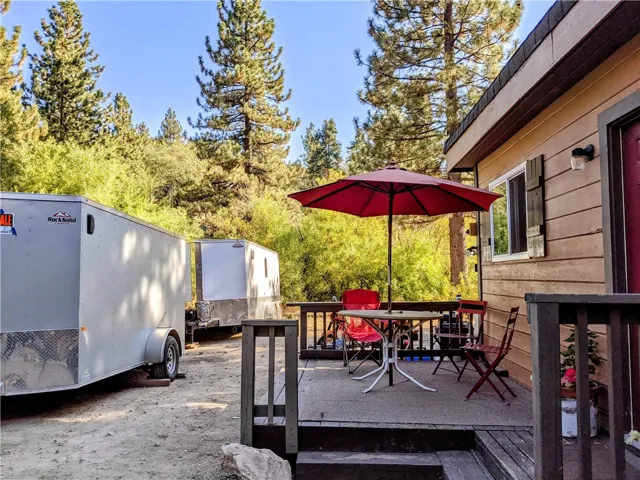 33379 Lakeside Drive, Green Valley Lake, California 92341