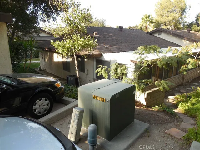 19508 Avenue Of The Oaks C, Newhall, California 91321