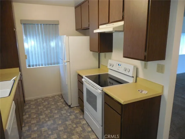 19508 Avenue Of The Oaks C, Newhall, California 91321